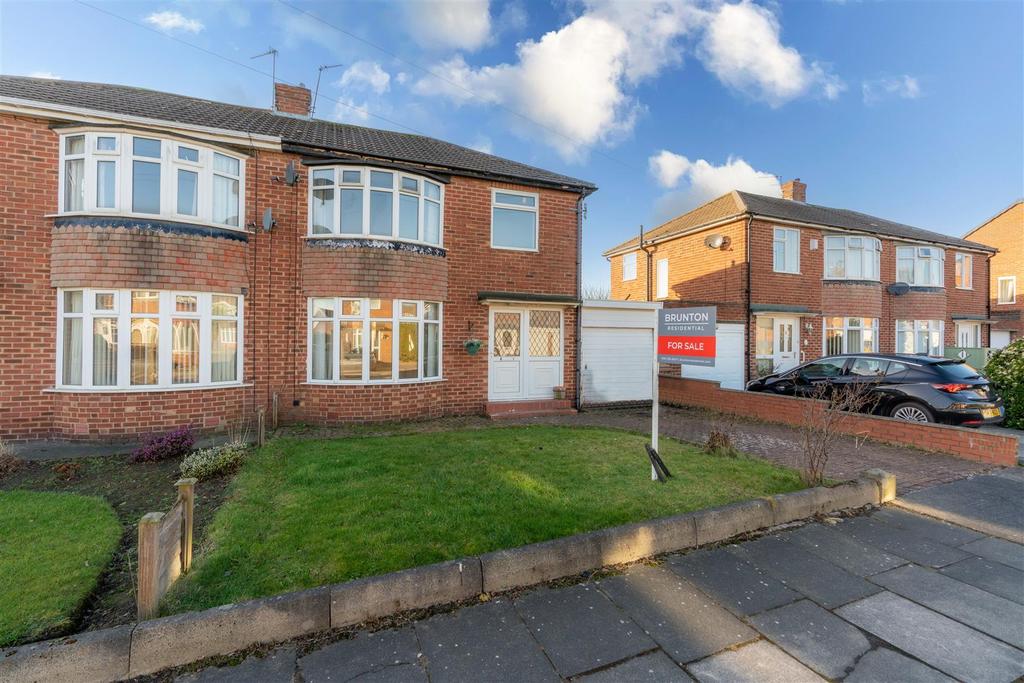 Winchester Walk, Wideopen, Newcastle Upon Tyne 3 bed semidetached