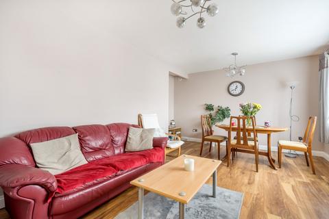 45 Beech Road, Farnborough, GU14 8EX