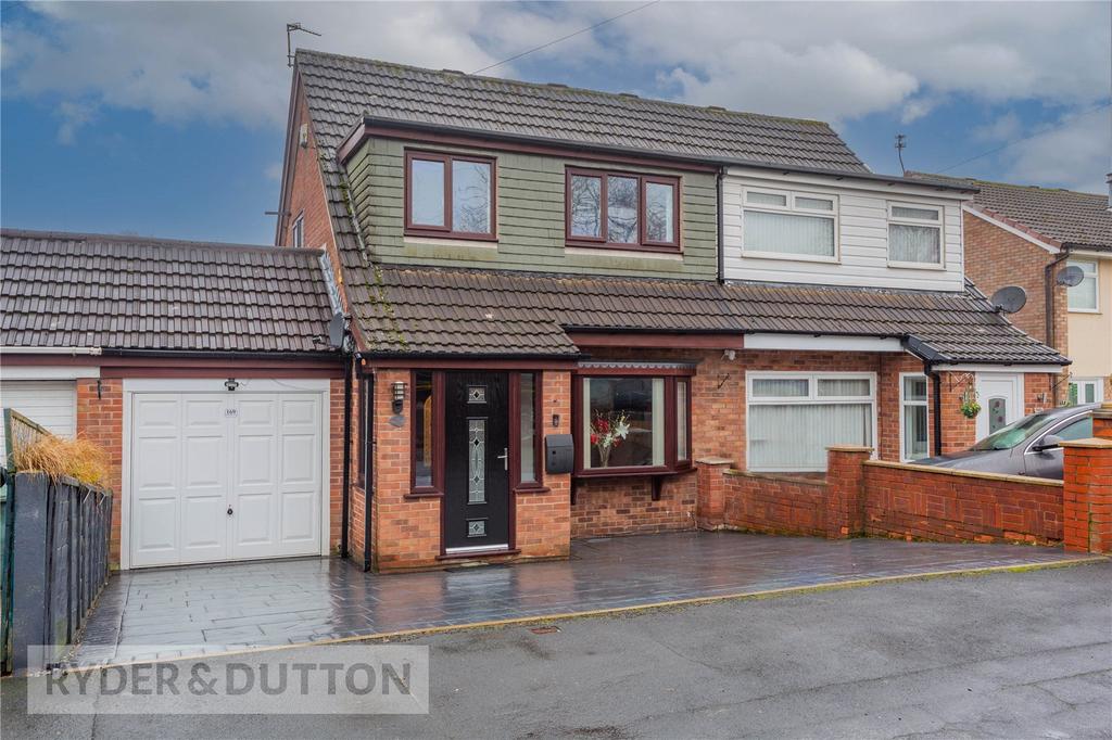 Hereford Way, Middleton, Manchester, M24 3 bed semidetached house £