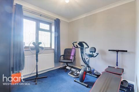 62 Aylesbeare, Shoeburyness, Southend-on-sea, SS3 8DB