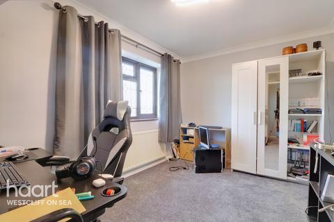 62 Aylesbeare, Shoeburyness, Southend-on-sea, SS3 8DB