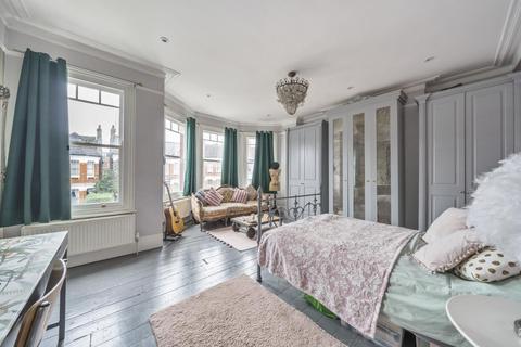 5 bedroom semi-detached house for sale - Wilton Road, Muswell Hill