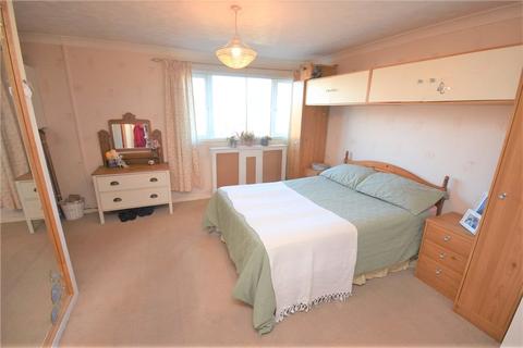3 bedroom terraced house for sale - The Rise, Marston Green, Birmingham, B37