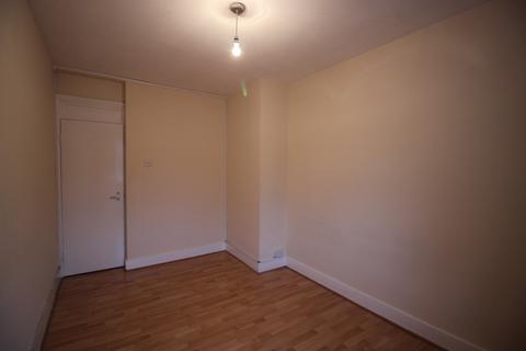 1 bedroom flat for sale, Padstow House, E14