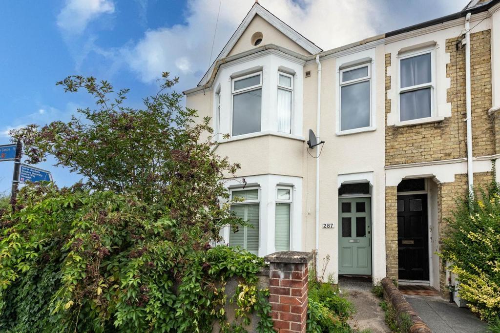 Cowley Road, Oxford, OX4 6 bed end of terrace house for sale £835,000