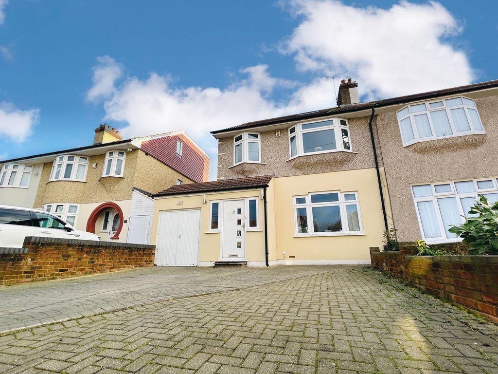 Stapleton Road, Bexleyheath DA7 5QE 4 bed semidetached house £600,000