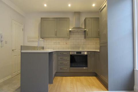 1 bedroom apartment to rent, Foley House, Flat 3, 28 Worcester Road, Malvern, Worcestershire, WR14