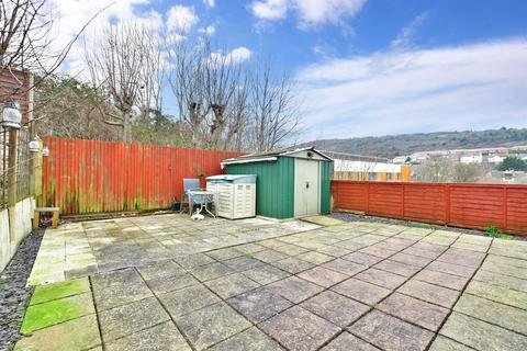 3 bedroom semi-detached house for sale - Masons Road, Dover, Kent