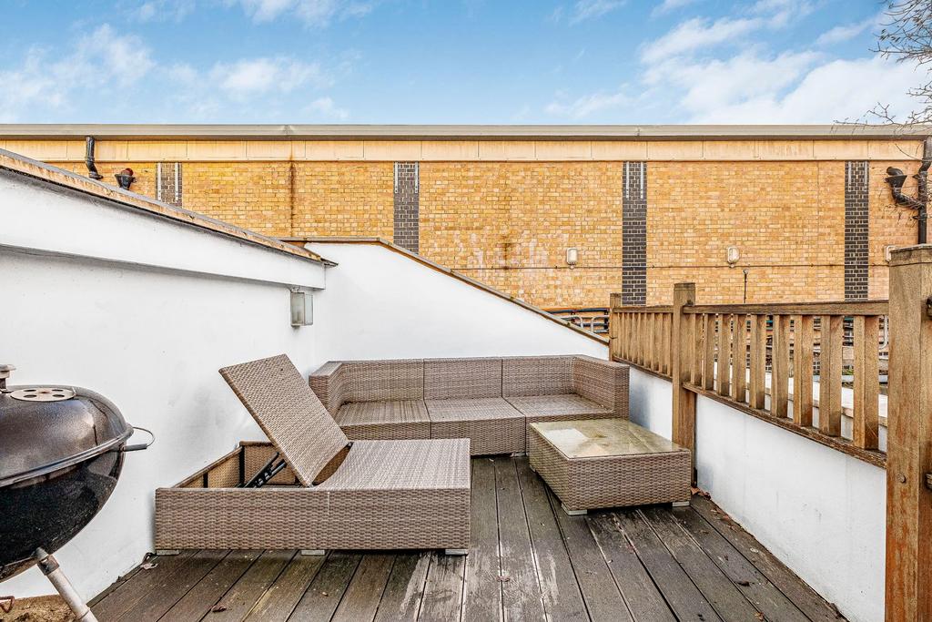 Moveli-12 Ernshaw Place-7.jpg