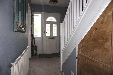 4 Bramham Gardens, Chessington, KT9 1NG
