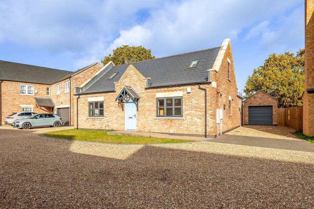 Plot 66, Cleveland Avenue, North Hykeham 4 bed detached house £440,000