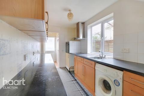2 bedroom semi-detached house for sale - Vauxhall Avenue, Clacton-On-Sea