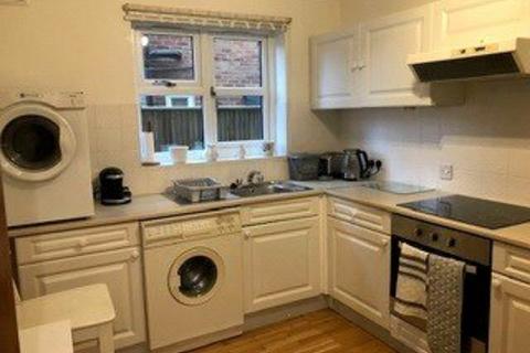 1 bedroom apartment to rent, Maybury Road, Woking, Surrey, GU21