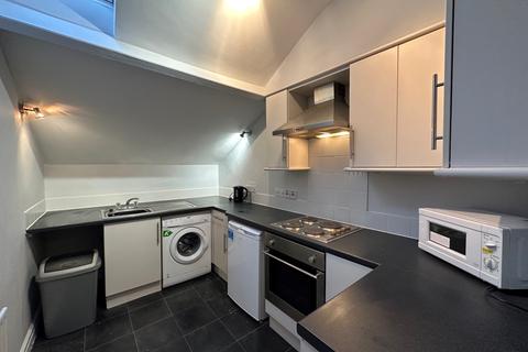 2 bedroom flat to rent - Milbank Road, Darlington DL3