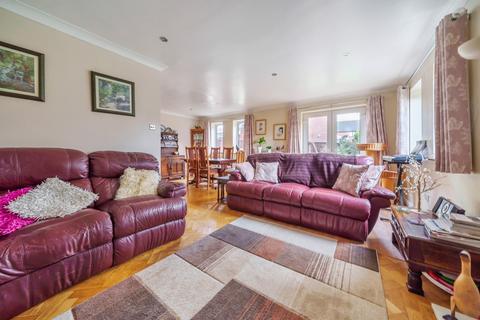 4 bedroom detached house for sale, The Ridings, Waltham Chase, Southampton, Hampshire, SO32