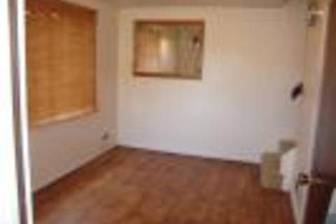 1 bedroom terraced house to rent - chadwell heath, r