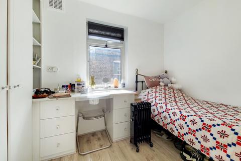 Flat 1, 18 Wallbutton Road, London, SE4 2NX