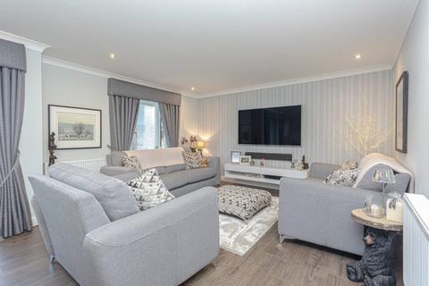 31 Guthrie Court, Gleneagles Village, Auchterarder, PH3 1SD