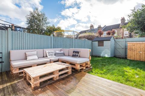 32 Croft Road, London, SW19 2NF