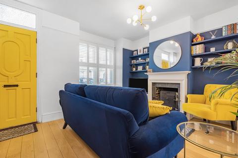 32 Croft Road, London, SW19 2NF