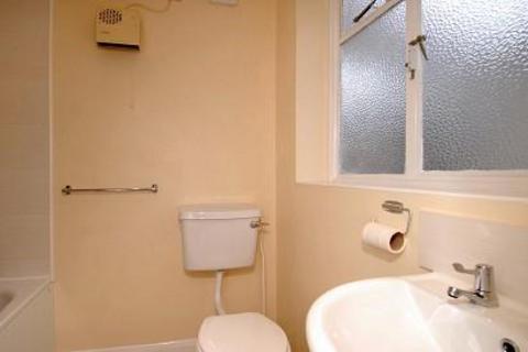 11 Harpsden Road, Henley-on-thames, RG9 1EE