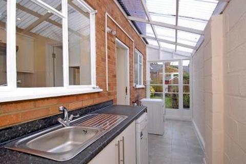 11 Harpsden Road, Henley-on-thames, RG9 1EE