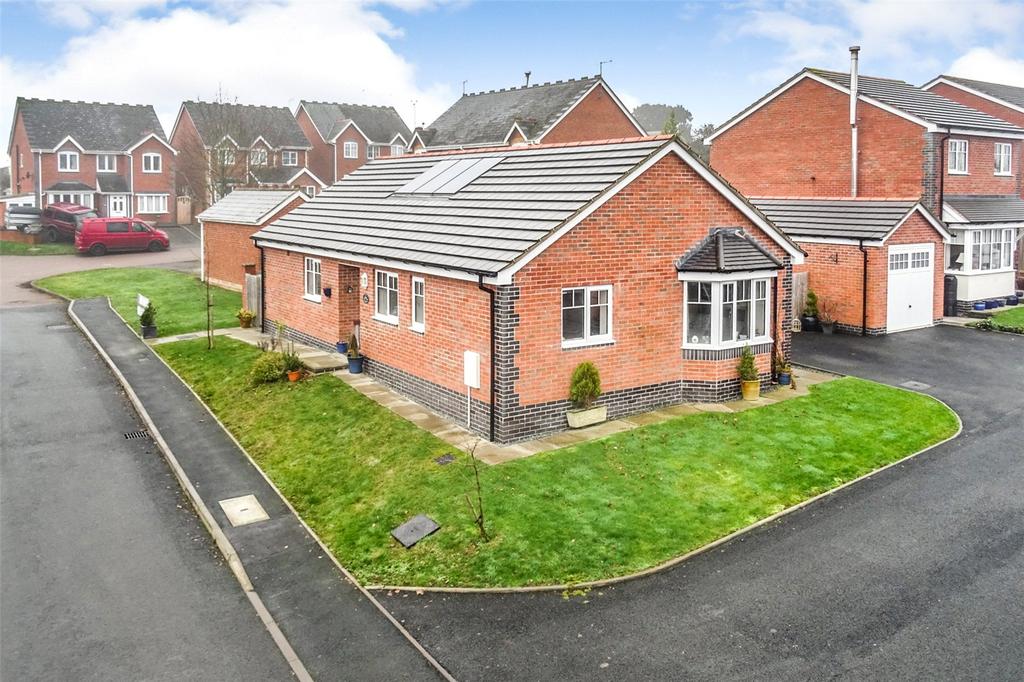 Heritage Green, Forden, Welshpool, Powys, SY21 3 bed detached house for
