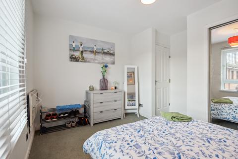 7 Glover Court, Perth, PH2 0UA