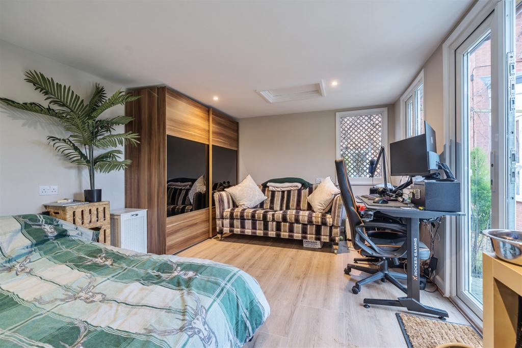 Garden/ Studio