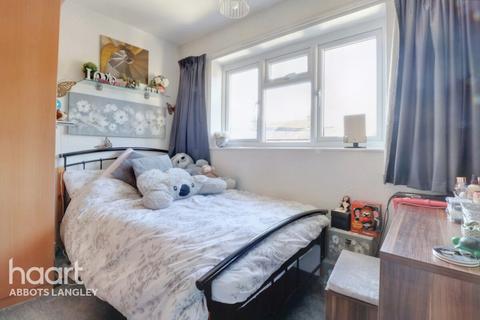 43a Adrian Road, Abbots Langley, WD5 0AG