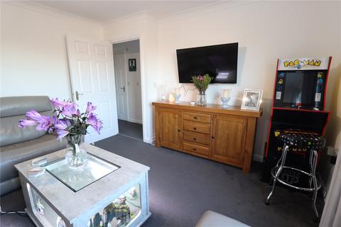 2 bedroom apartment for sale, Whitmore Way, Fryerns, Basildon, Essex, SS14