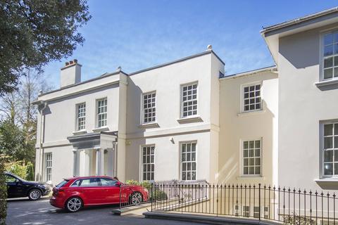 2 bedroom apartment to rent, Hazely Manor, Rohais, St Peter Port, Guernsey