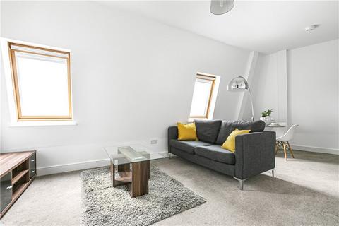 Warple Way, London, W3