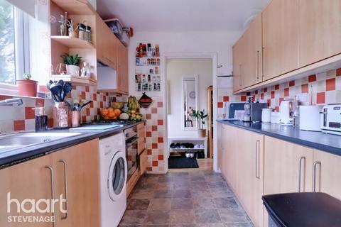 45 Chells Way, Stevenage, SG2 0LB