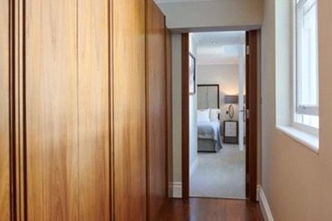2 bedroom apartment to rent, Kensington Garden Square, London, W2