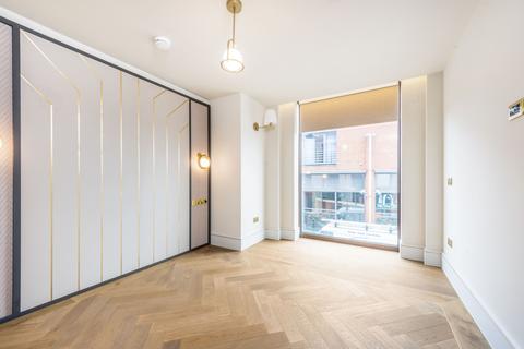 3 bedroom flat to rent, 1 Edith Row, Fulham, London, SW6