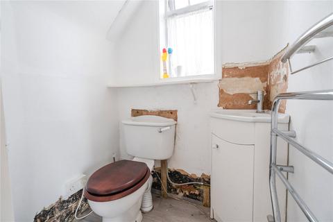104 Clee Road, Grimsby, DN32 8NX