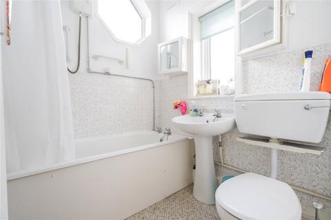 104 Clee Road, Grimsby, DN32 8NX