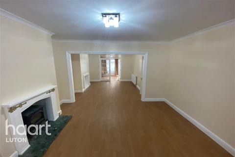 5 bedroom semi-detached house to rent - Rutland Crescent, Luton