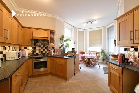 2 bedroom apartment for sale, The Grand, 73 Marine Parade East, Clacton-on-Sea