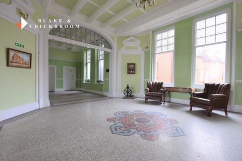 2 bedroom apartment for sale, The Grand, 73 Marine Parade East, Clacton-on-Sea