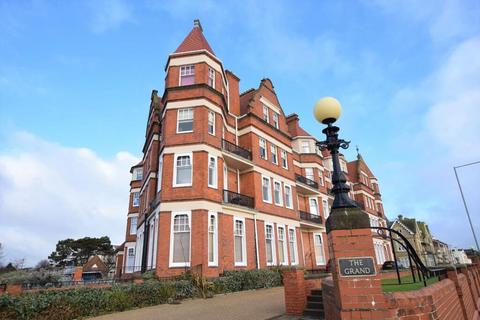 The Grand, 73 Marine Parade East, Clacton-on-Sea, Essex, CO15 6JT