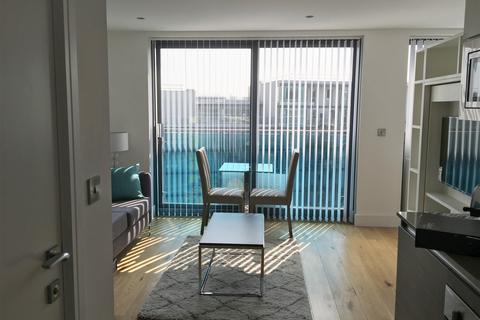 1 bedroom flat for sale, Trident House, Station Road, Hayes, UB3