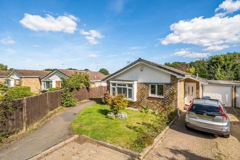 2 bedroom bungalow for sale, Tenacre, Goldsworth Park, Woking, GU21