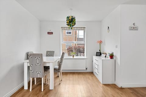34 Chepstow Drive, Bourne, PE10 0RX