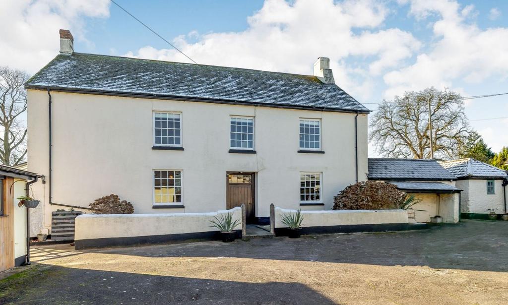 Willand Road, Halberton, Tiverton, Devon 5 bed detached house £1,100,000