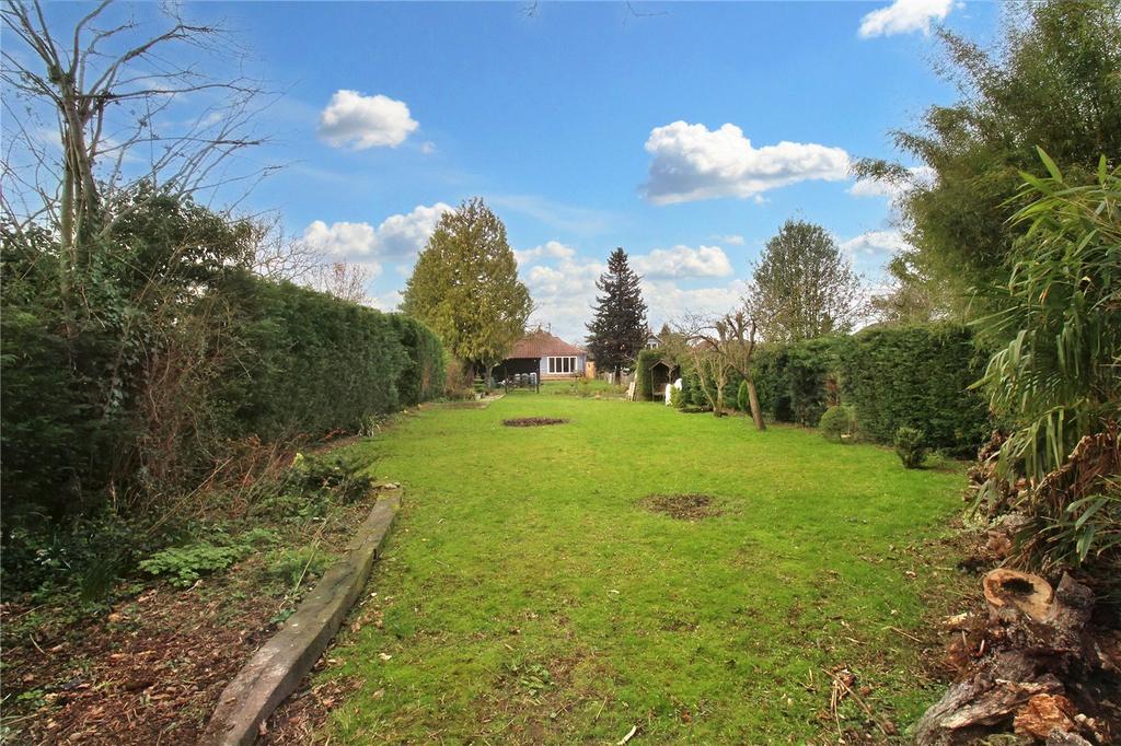 Aylsham Road, Buxton, Norwich, Norfolk, NR10 3 bed bungalow for sale