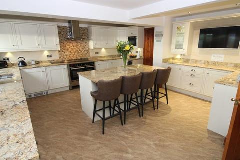 4 bedroom detached house for sale - Doncaster Road, Ardsley, Barnsley