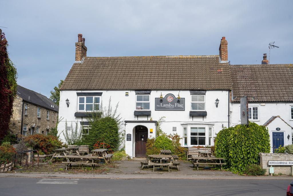 Monkton, near Harrogate 7 bed property £695,000