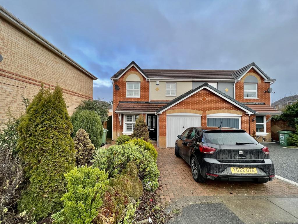 Templeton Close, Hartlepool, County Durham, TS27 3 bed semidetached